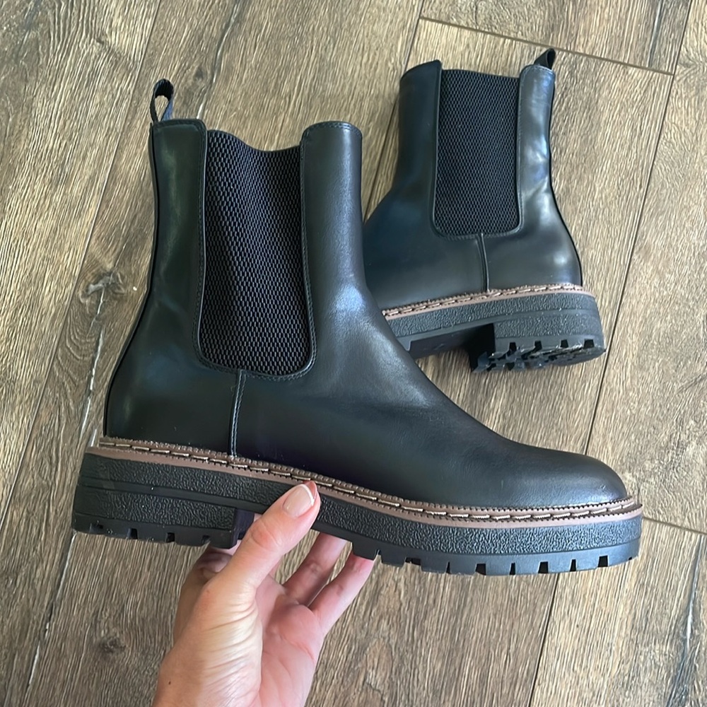 Black Chelsea Boots